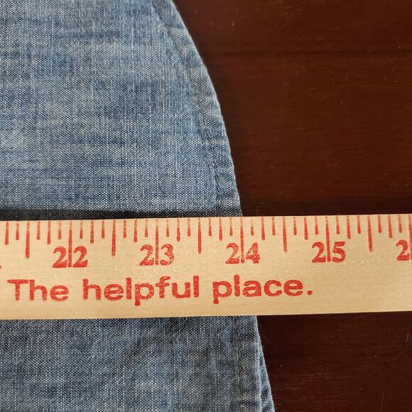 Gap Womens Long Sleeve Pintuck Button Medium Wash Chambray Denim Shirt Size L - Picture 12 of 12